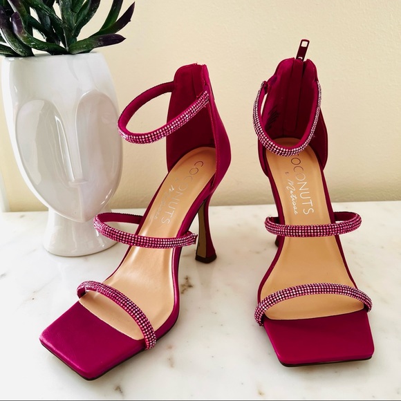 Coconuts by Matisse High Flared Heel Square Toe Rhinestone Strap Sandals Pumps - Picture 2 of 7